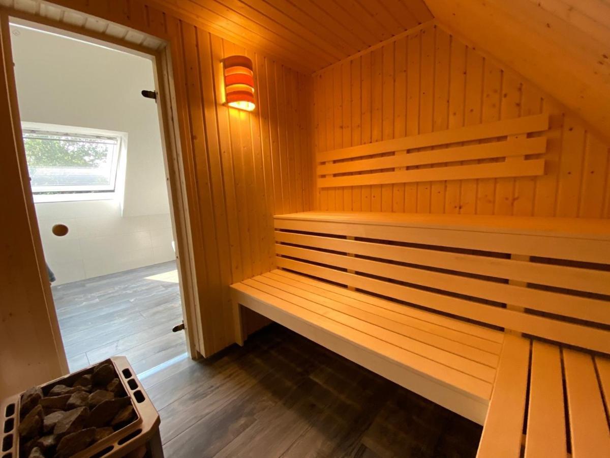 Barssel  Ferienhaus Seestern Am Harkebruegger See Mit Sauna Und Kamin מראה חיצוני תמונה